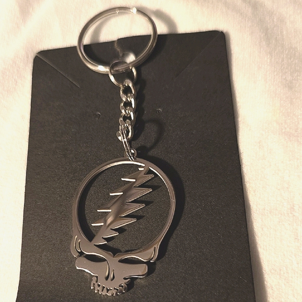 Silver Keychain with Skull Design